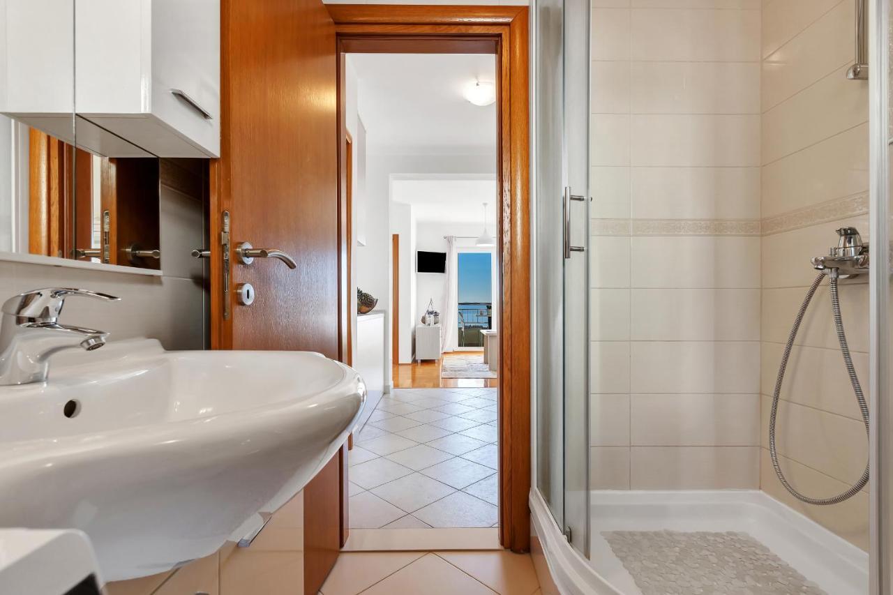 Apartments Santric - The Hill Makarska Ngoại thất bức ảnh