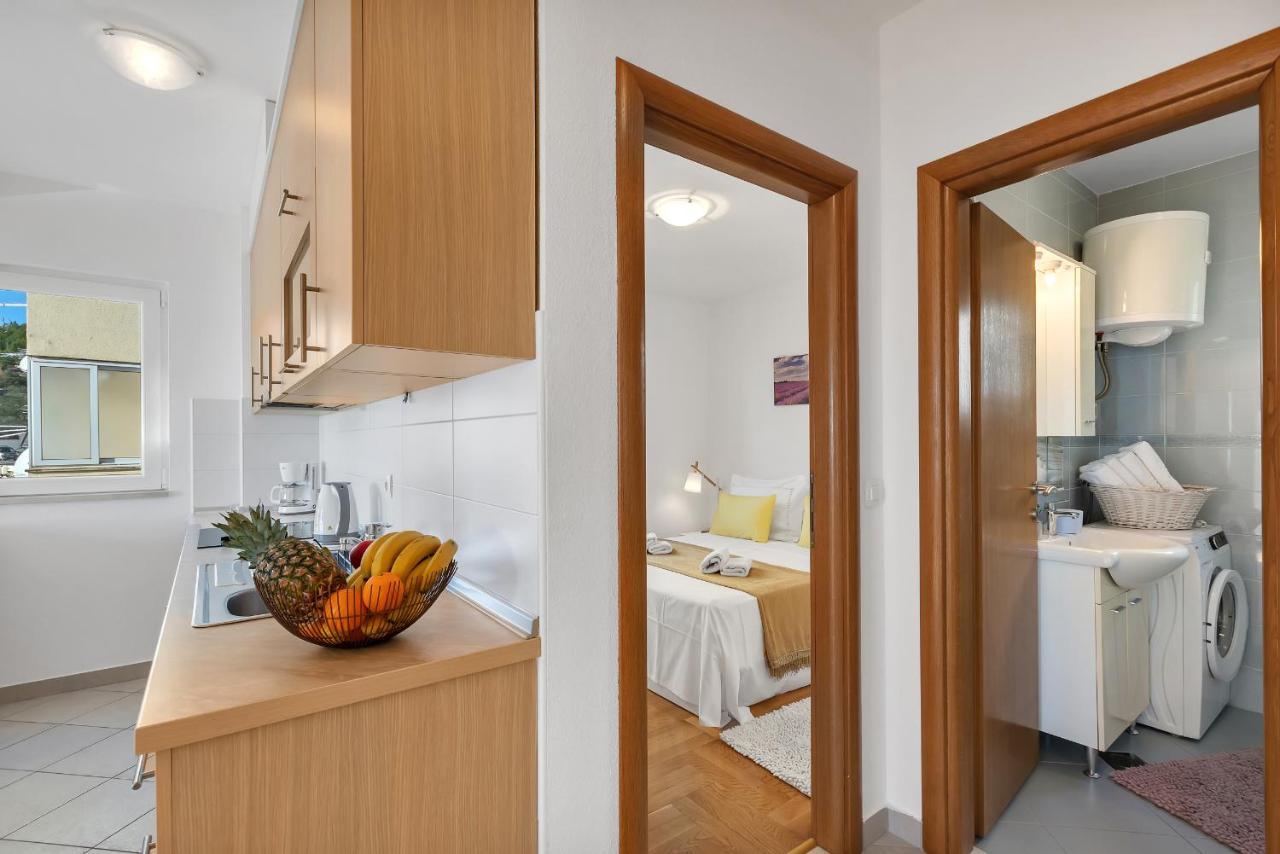 Apartments Santric - The Hill Makarska Ngoại thất bức ảnh