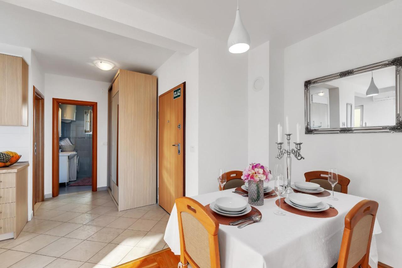 Apartments Santric - The Hill Makarska Ngoại thất bức ảnh