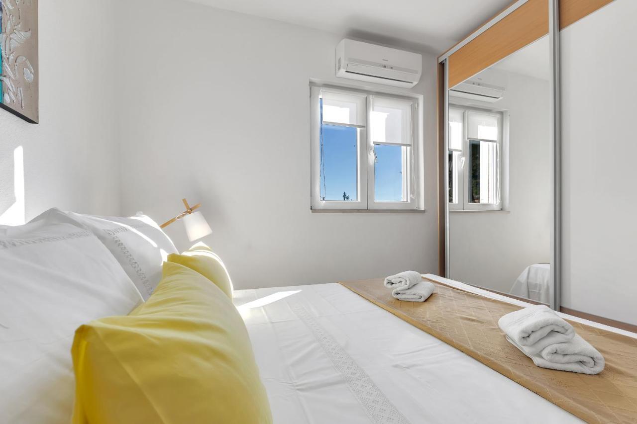 Apartments Santric - The Hill Makarska Ngoại thất bức ảnh